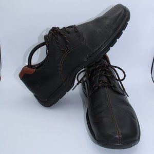 Cole Haan Black Leather Oxfords